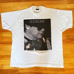 vintage 1986 Elton John World Tour Band taille XL T-shirt